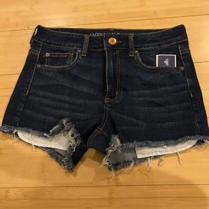 NWT American Eagle Hi-Rise Shortie, Dark Wash